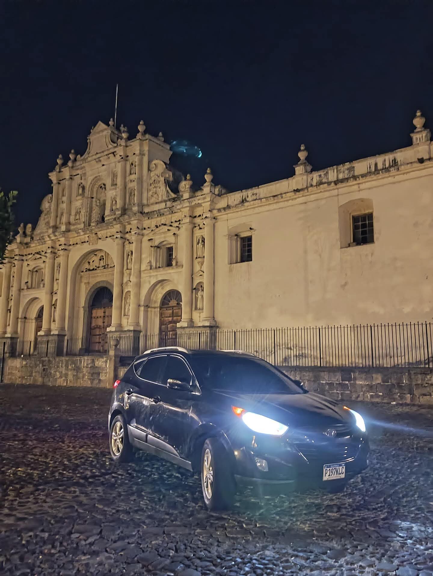 Vehículo Old City Travel 3