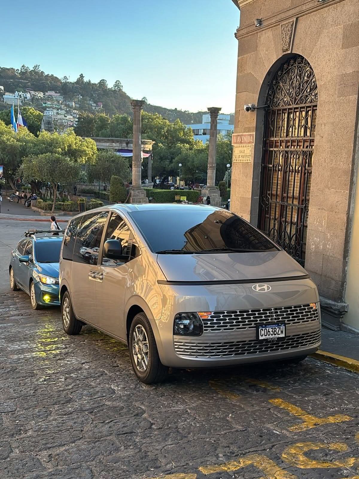 Vehículo Old City Travel 4